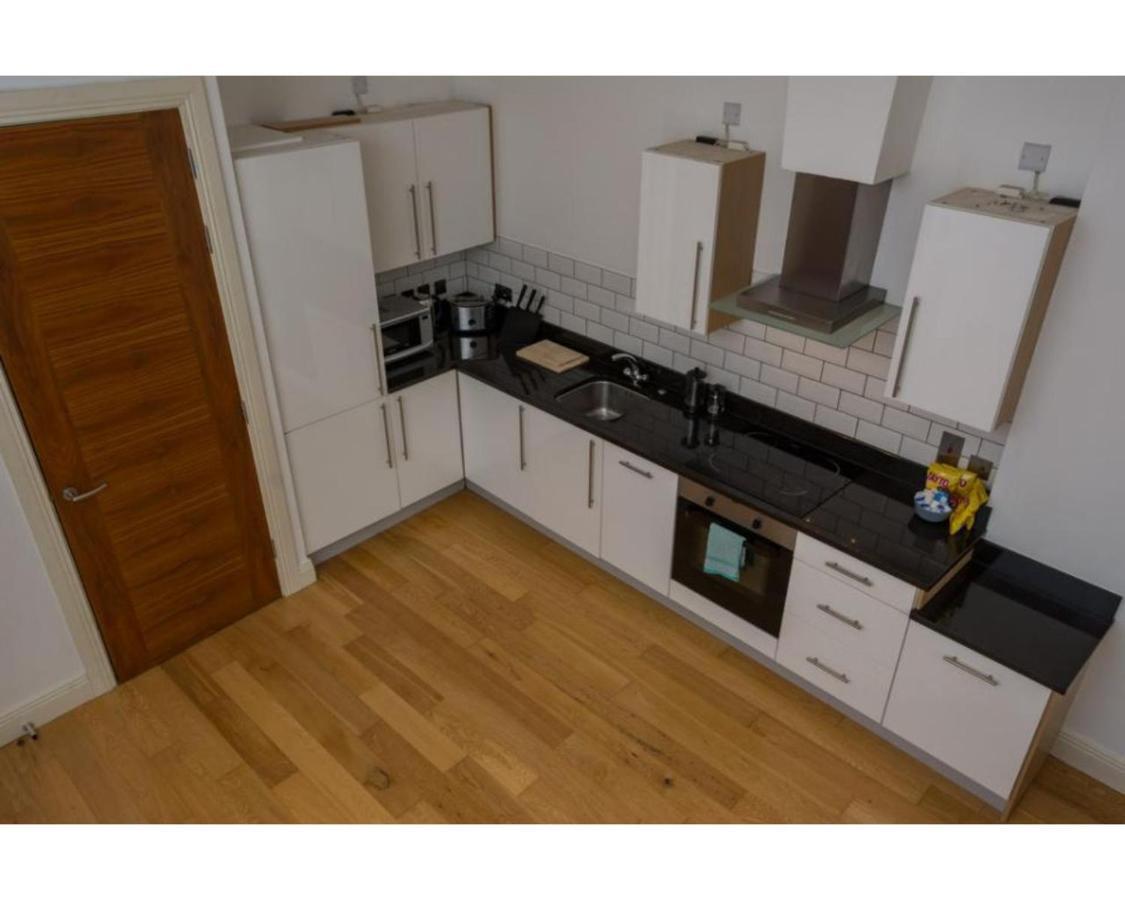 Central Belfast Apartments Fitzrovia ภายนอก รูปภาพ