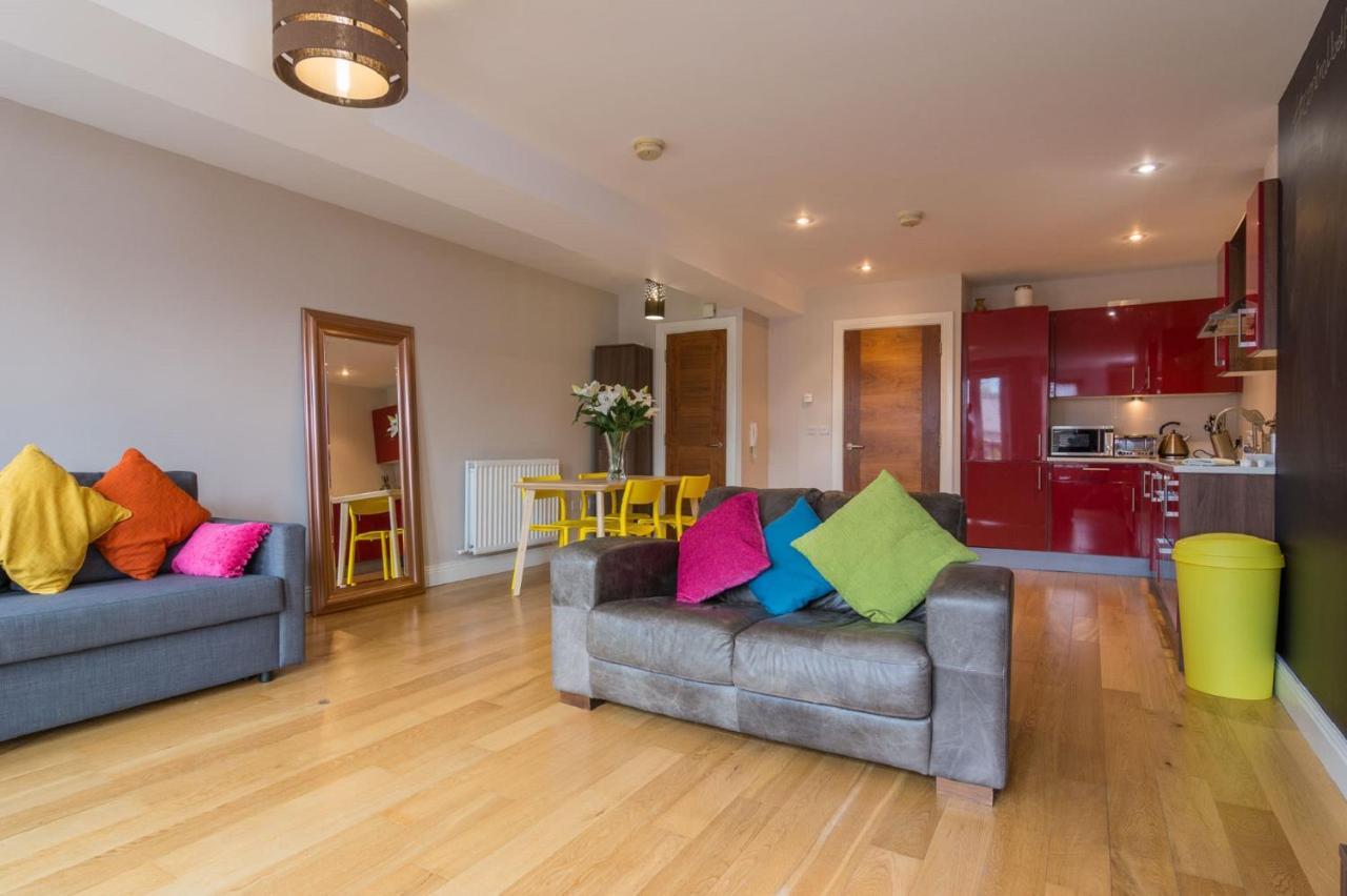 Central Belfast Apartments Fitzrovia ภายนอก รูปภาพ