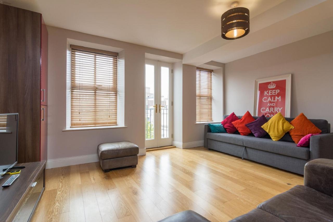 Central Belfast Apartments Fitzrovia ภายนอก รูปภาพ