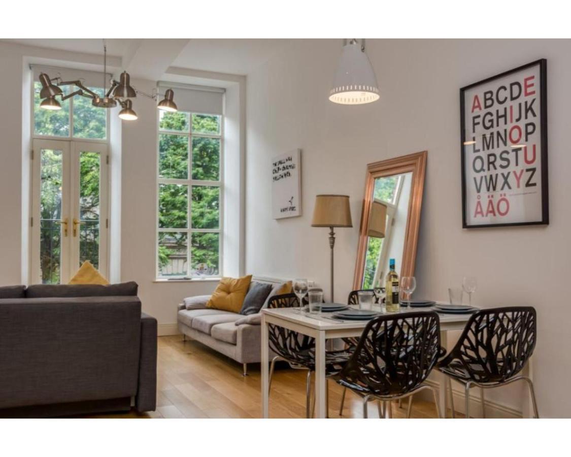 Central Belfast Apartments Fitzrovia ภายนอก รูปภาพ