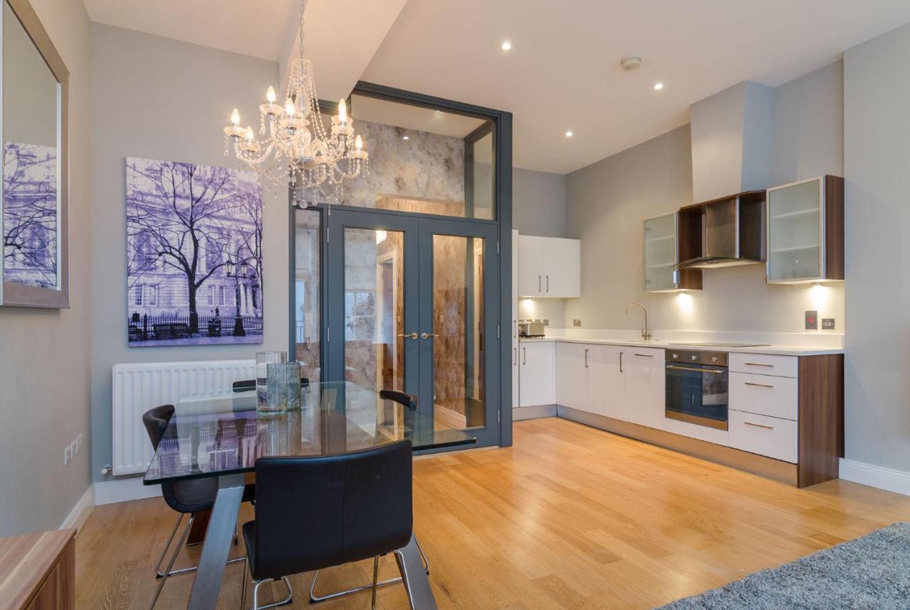 Central Belfast Apartments Fitzrovia ภายนอก รูปภาพ