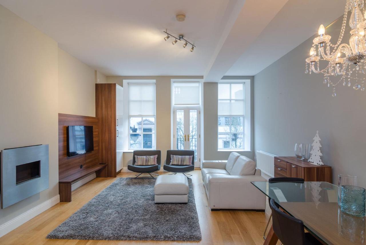 Central Belfast Apartments Fitzrovia ภายนอก รูปภาพ