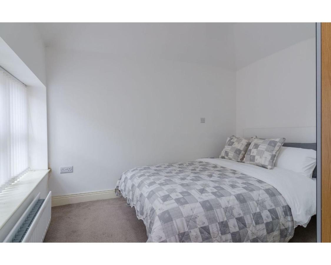 Central Belfast Apartments Fitzrovia ภายนอก รูปภาพ