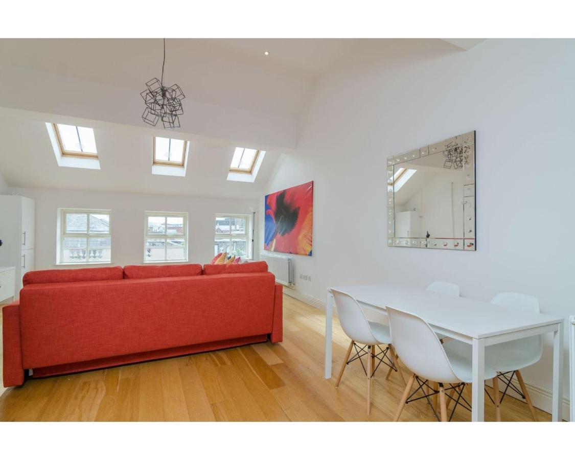 Central Belfast Apartments Fitzrovia ภายนอก รูปภาพ
